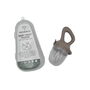 Chupete Fruit Feeder de silicona para bebé en tonos suaves, ideal para introducir frutas de forma segura.