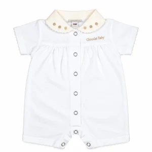 Pijama de verano para bebé beige dorado Chocolat Baby de algodón 100% con cuello de bodoques bordados y botones frontales.
