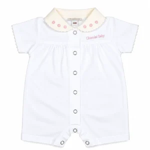 Pijama de verano para bebé rosa Chocolat Baby de algodón 100% con cuello de bodoques bordados y botones frontales.