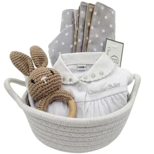 Cesta Dulces Sueños Unisex con pijama de algodón, muselinas de piqué y sonajero de conejito para recién nacido